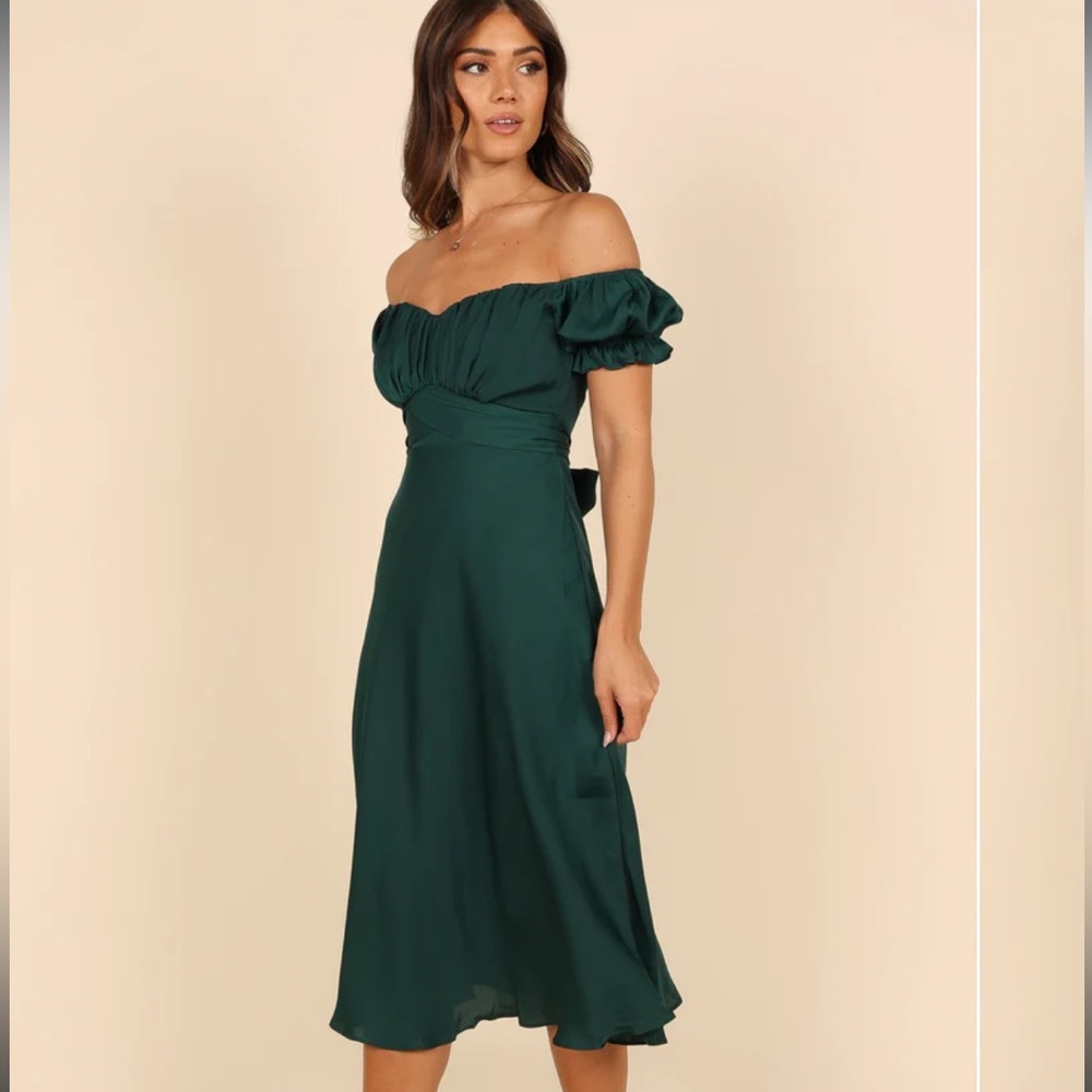 Emerald green midi dress